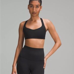 Lululemon Free to Be Bra